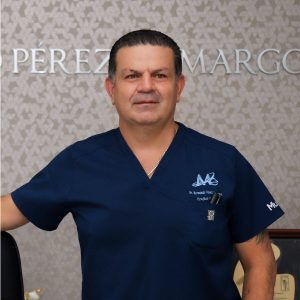 Dr Hernando Pérez Camargo